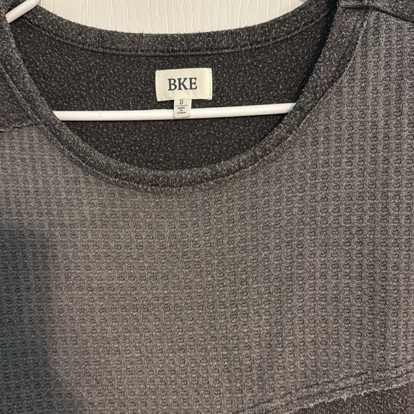 BKE top - Picture 3 of 4